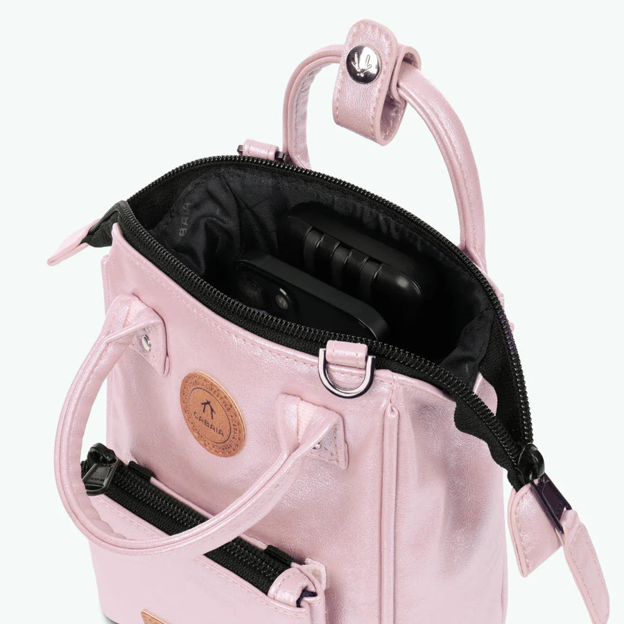 Nano adventurer Scilla