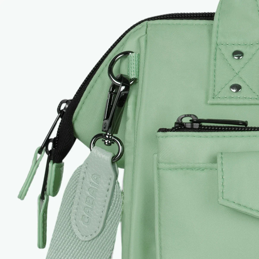 Crossbody Adventurer Medium Tampa